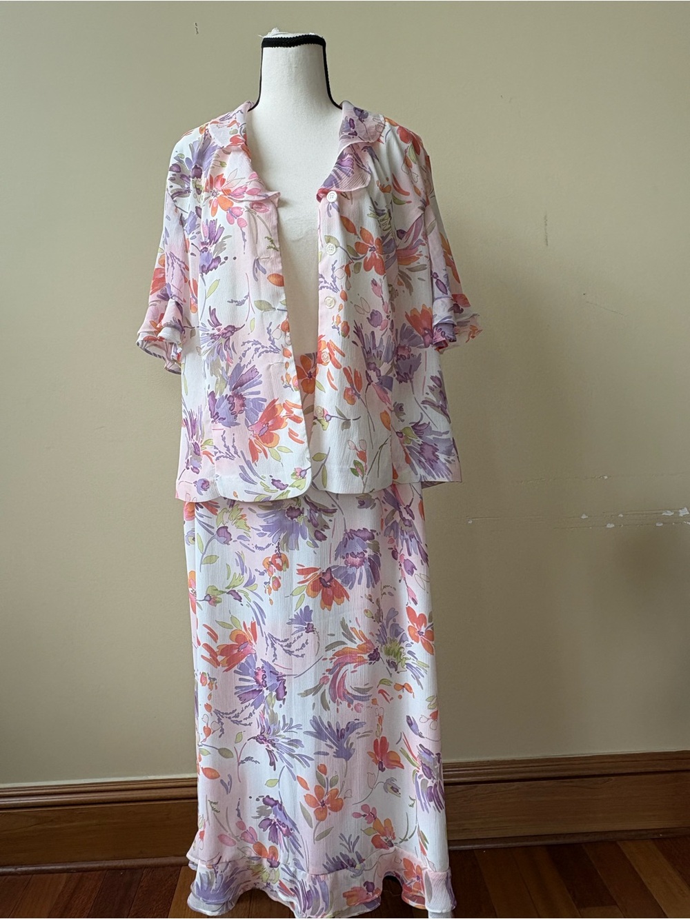 Danny & Nicole Floral Midi 2-Pieces Set in White with Purple & Orange Flowers